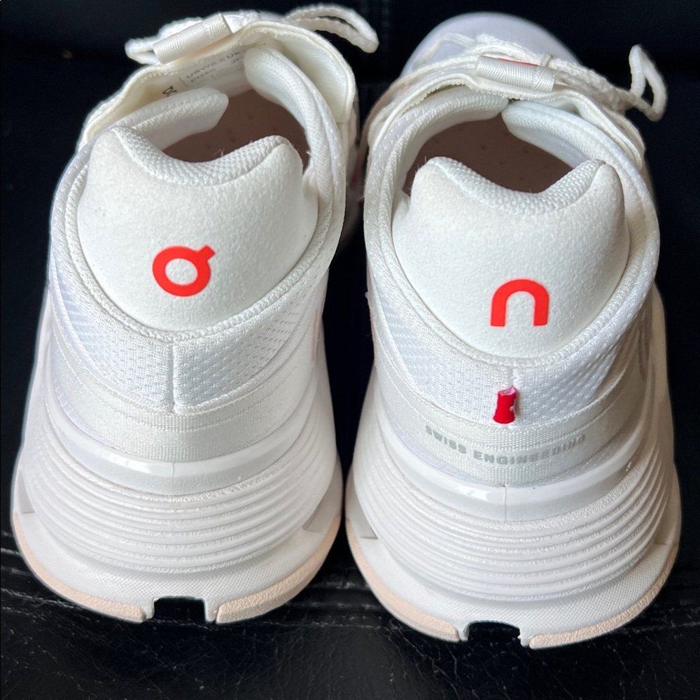 Coloudnova 2 Sneaker - Picture 8 of 16